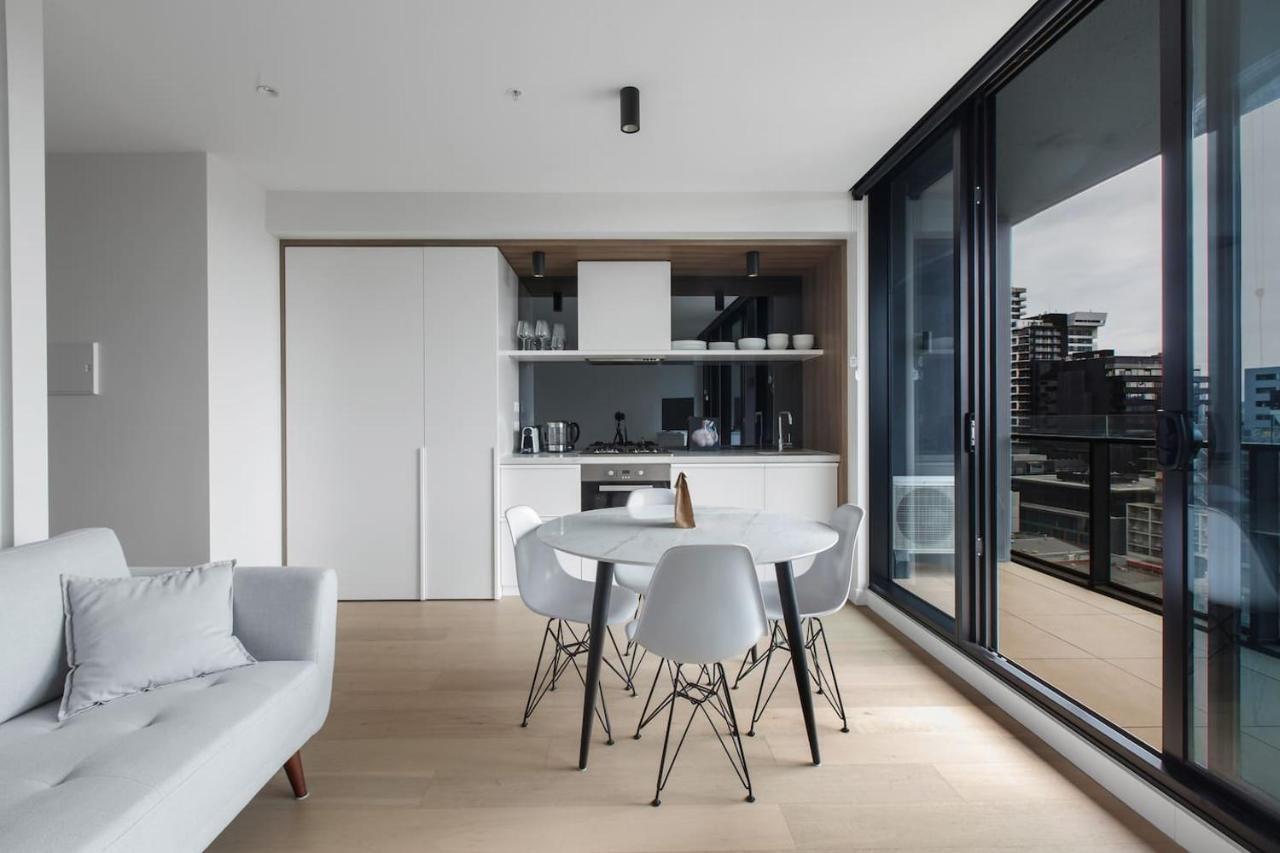 South Yarra Serenity On Chapel St With Views